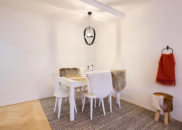 377 By Interhome Apartamento